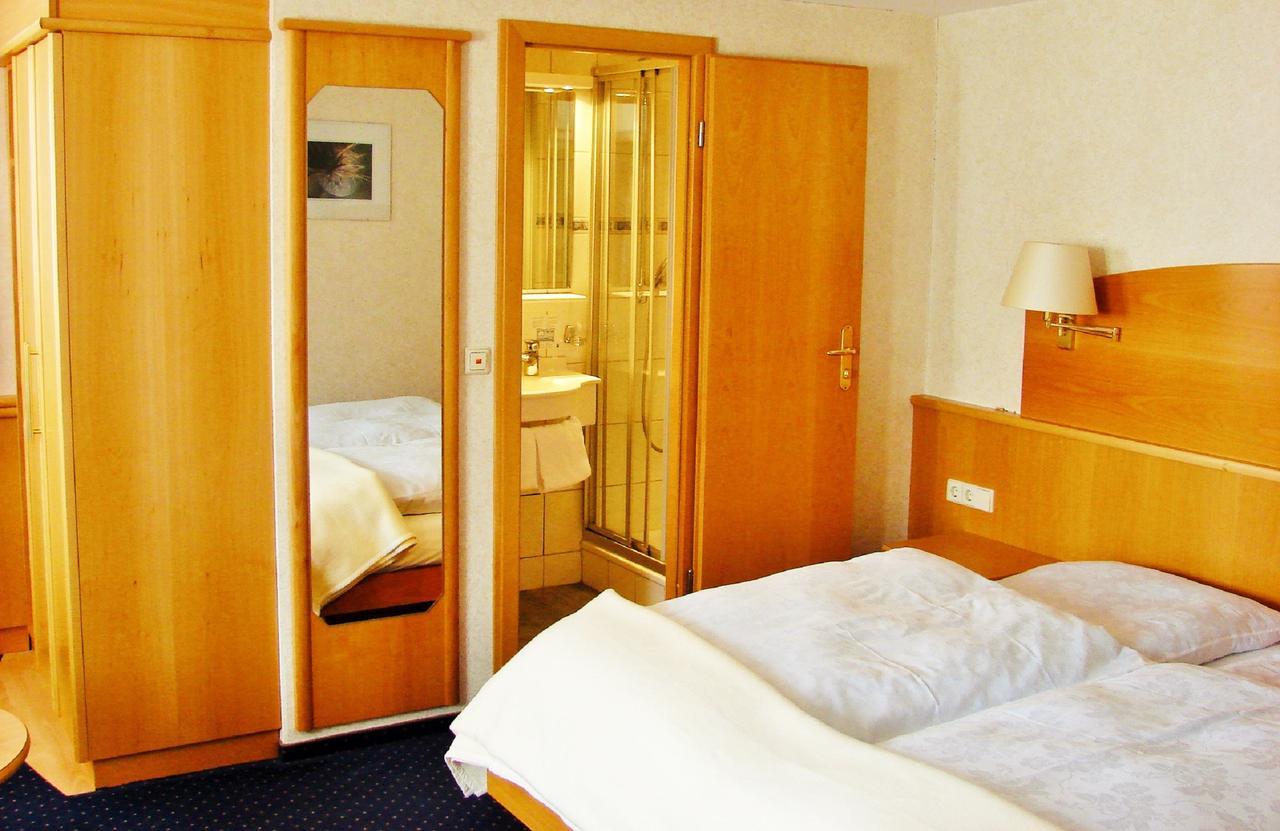 Hotel Gasthof Kreuz 배드바카우 외부 사진